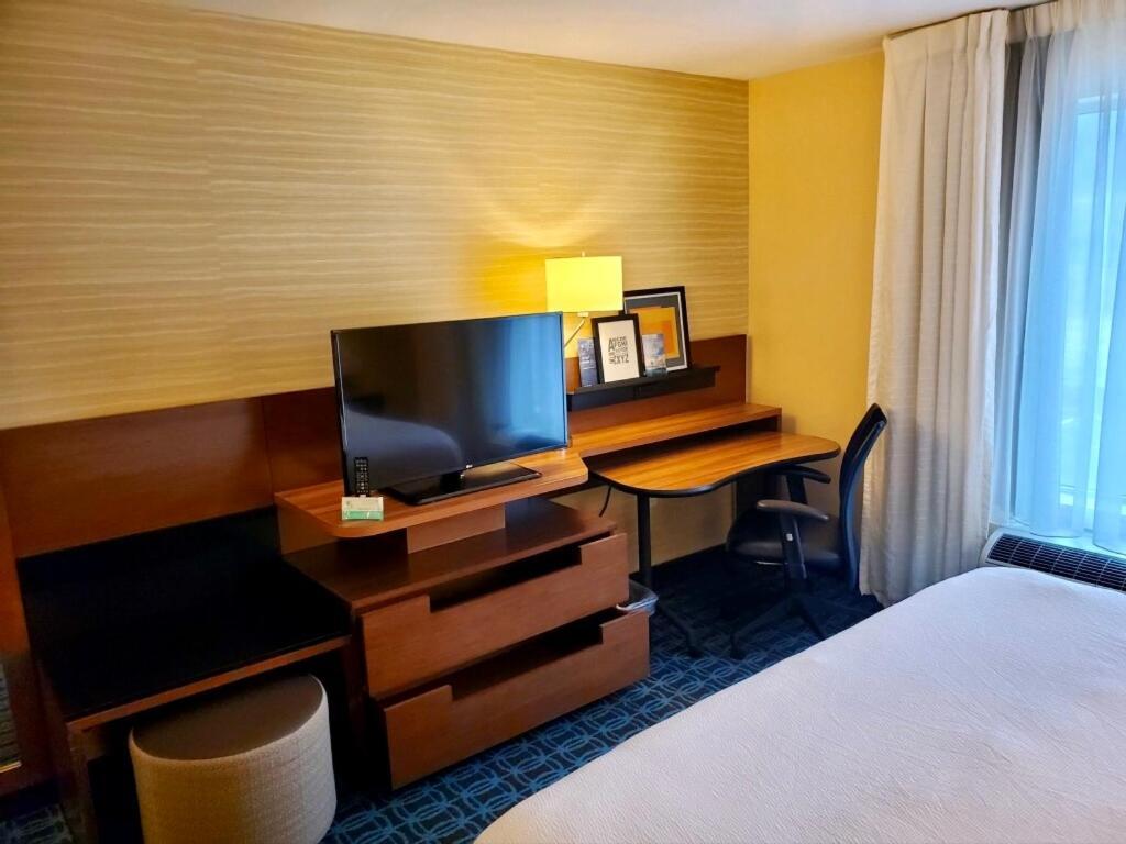 Fairfield Inn & Suites By Marriott Belle Vernon מראה חיצוני תמונה