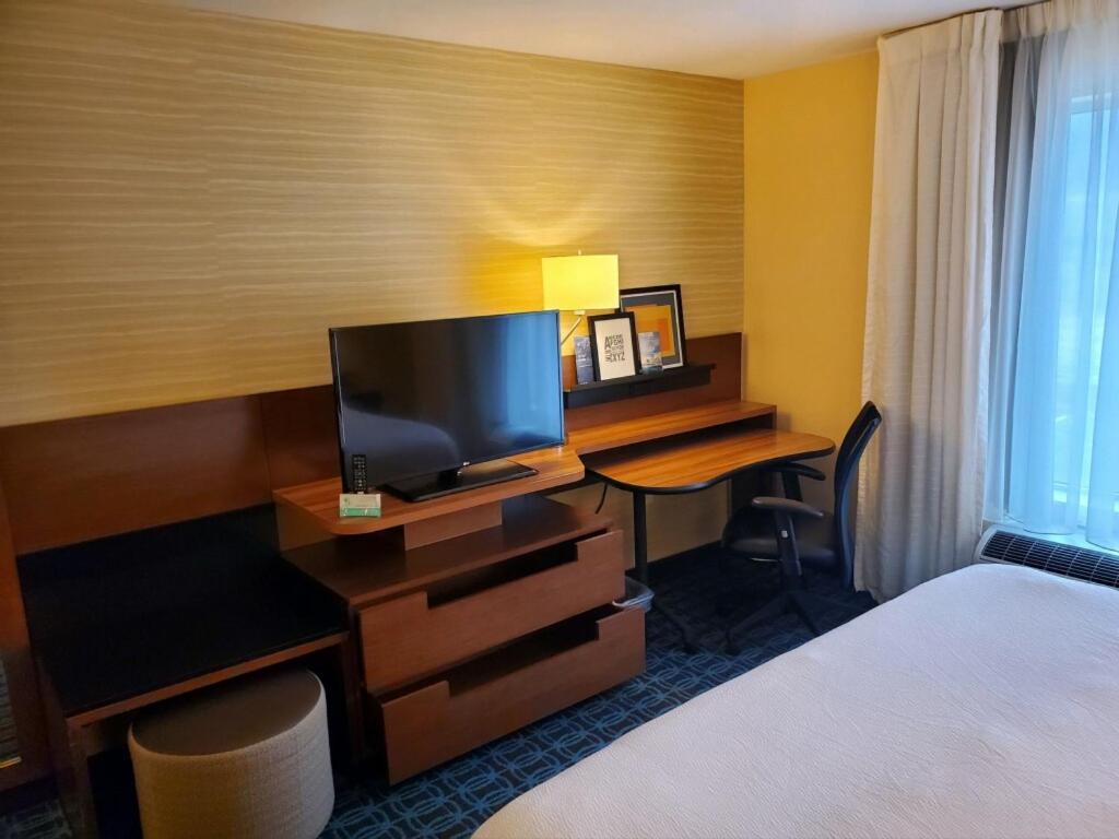 Fairfield Inn & Suites By Marriott Belle Vernon מראה חיצוני תמונה