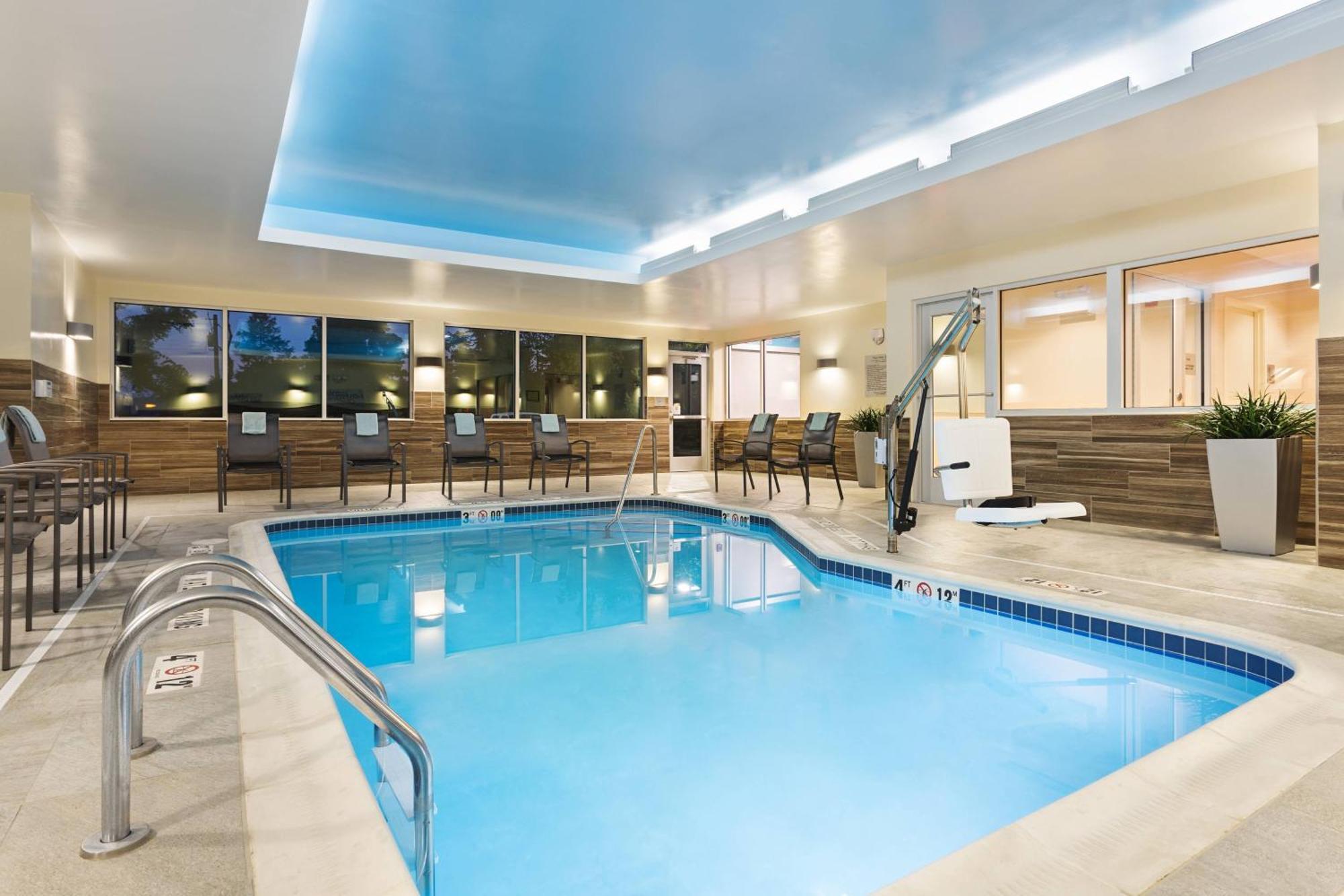 Fairfield Inn & Suites By Marriott Belle Vernon מראה חיצוני תמונה